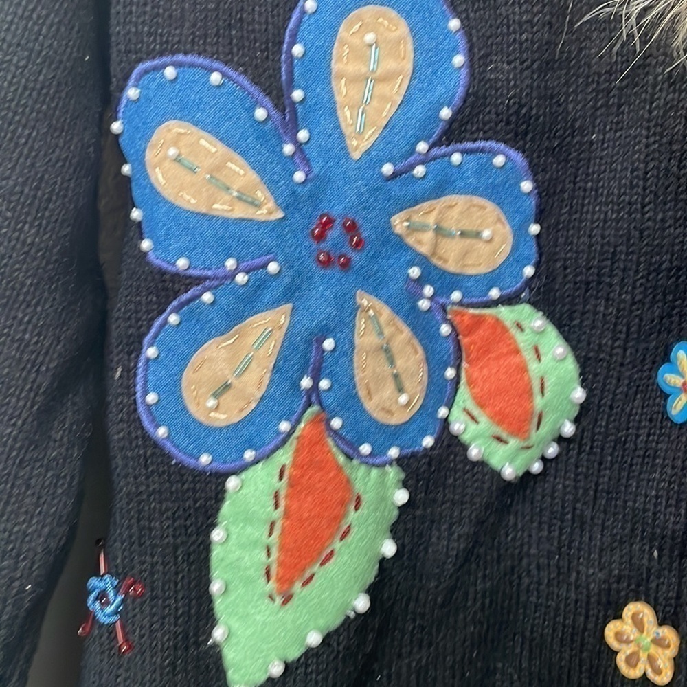Storybook knits one of a kind wool blend embroidered beaded floral cardigan S - Picture 4 of 13